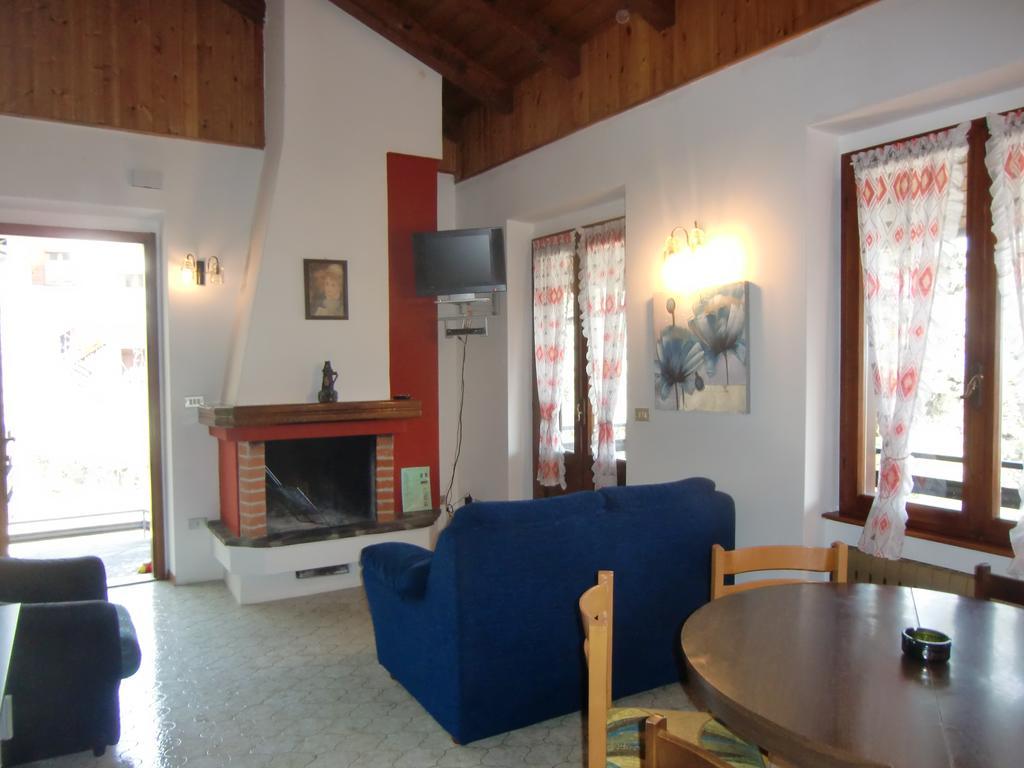 Casa Ambra Apartment Val Maria-Pur Luaran gambar