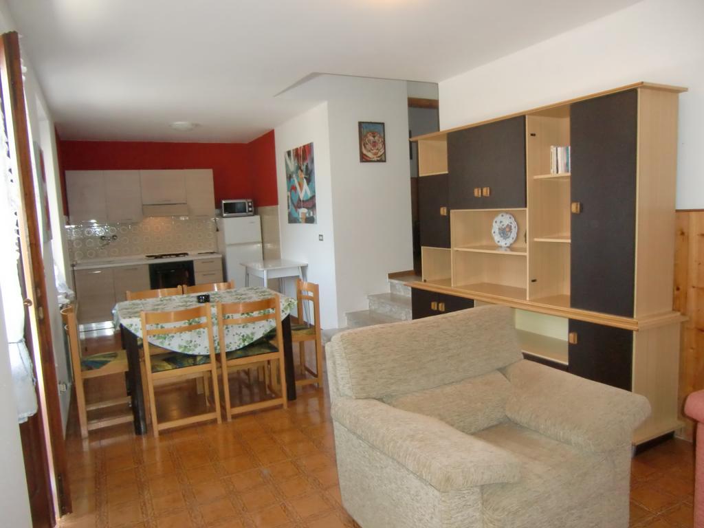 Casa Ambra Apartment Val Maria-Pur Luaran gambar