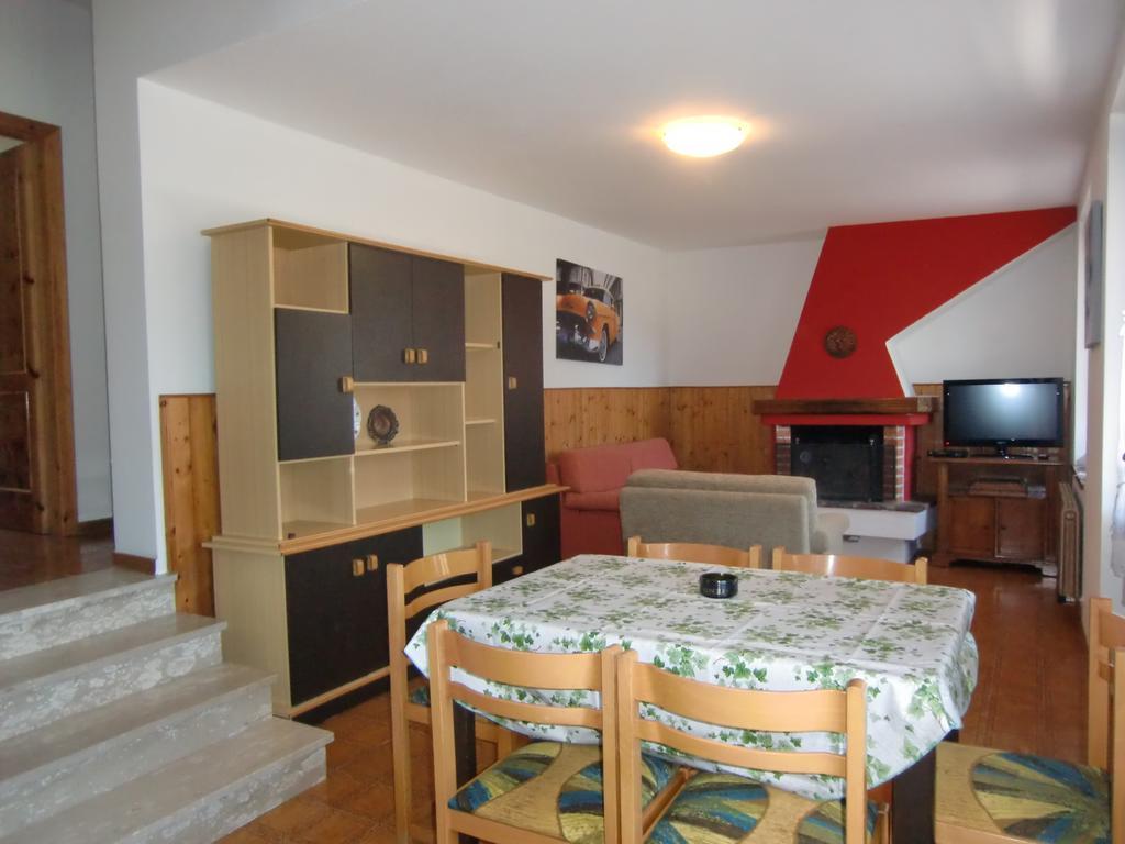 Casa Ambra Apartment Val Maria-Pur Luaran gambar